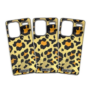 Накладка LEO Case iPhone 15 Gold - фото